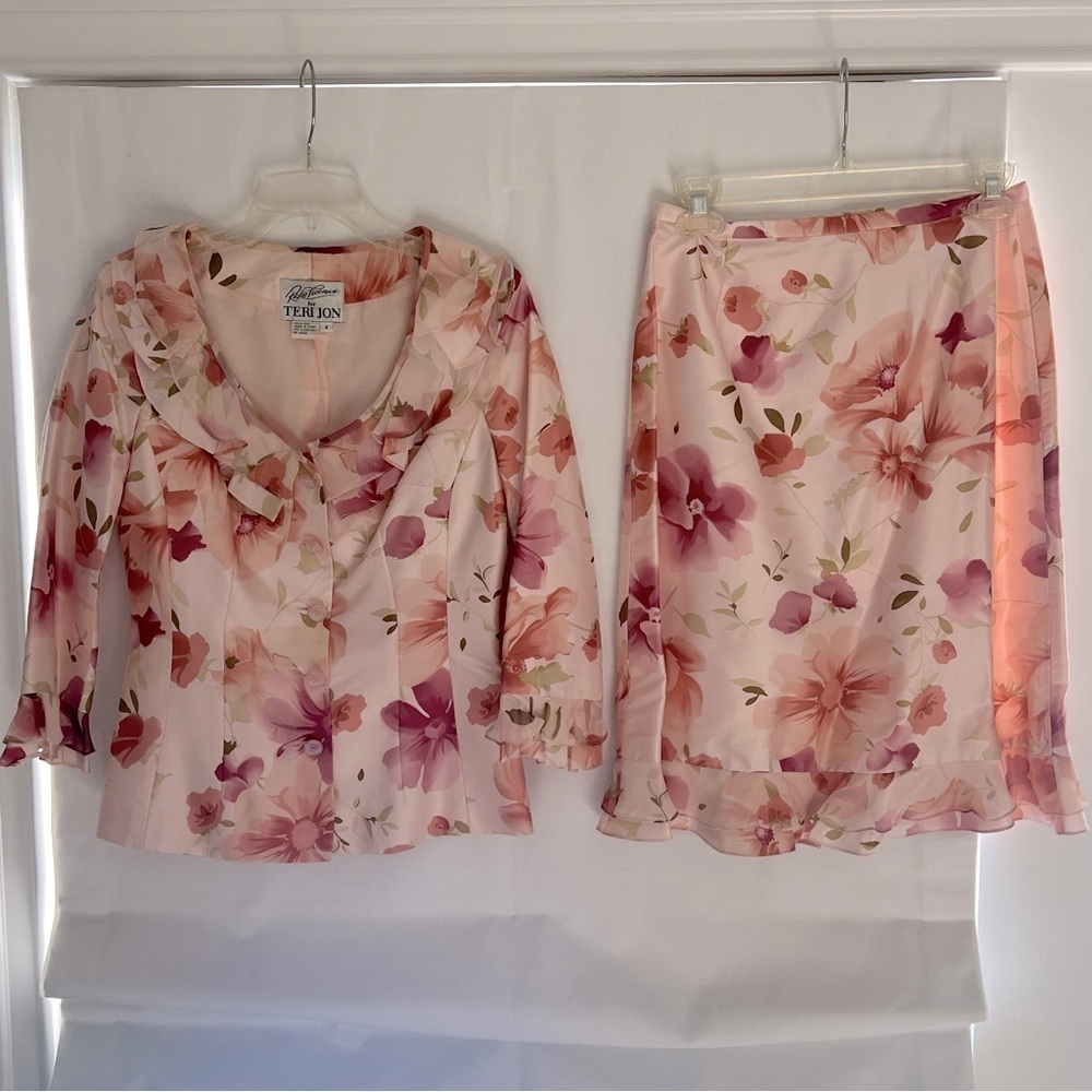 Rickie Freeman for Teri Jon Skirt Suit Set/ Skirt and Top Blazer Silk Size 4